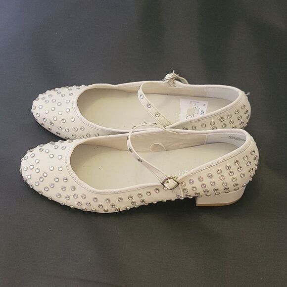 BRAND NEW MADDEN GIRL MARY JANE STYLE STUDDED LOW BLOCK HEEL SHOE - Picture 6 of 16